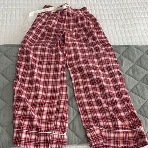 Abercrombie & Fitch Plaid Flannel Pajama Pants XS. Worn once or twice